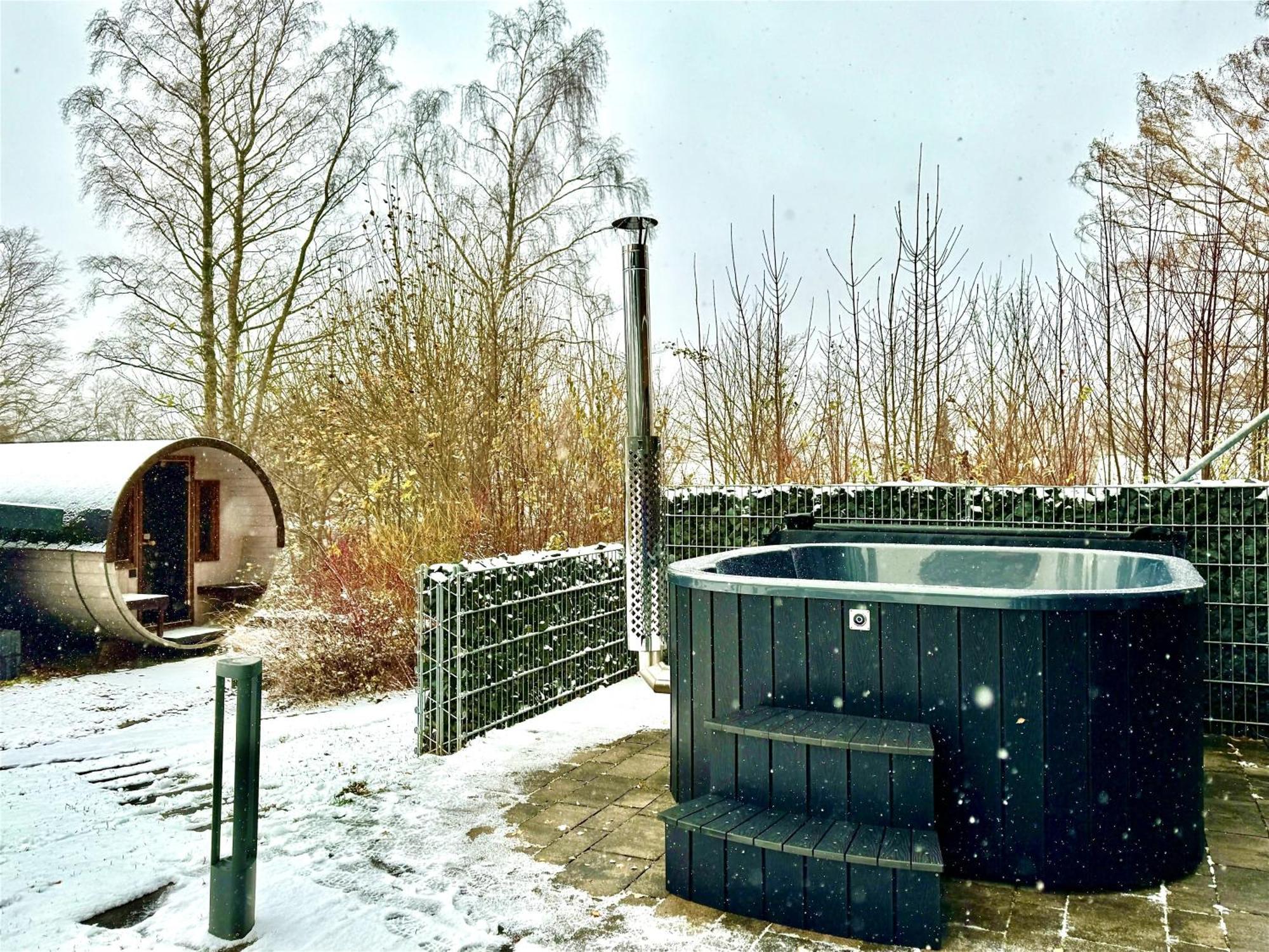 Bergtraum Braunlage Im Harz, 17 Gaeste, Sauna, Pool Villa Exterior foto